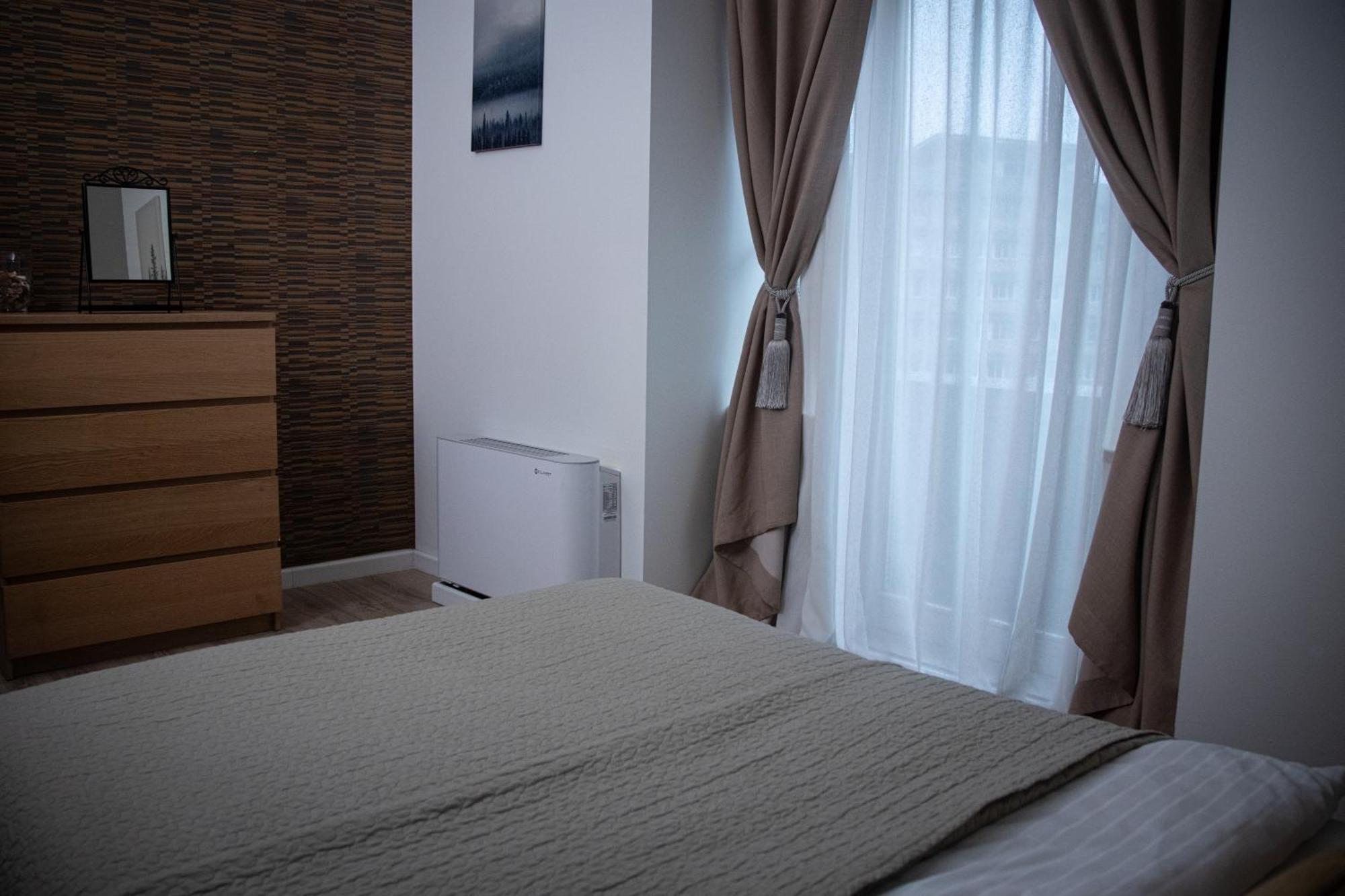 Apartment House4you - Balcescu Bucharest
